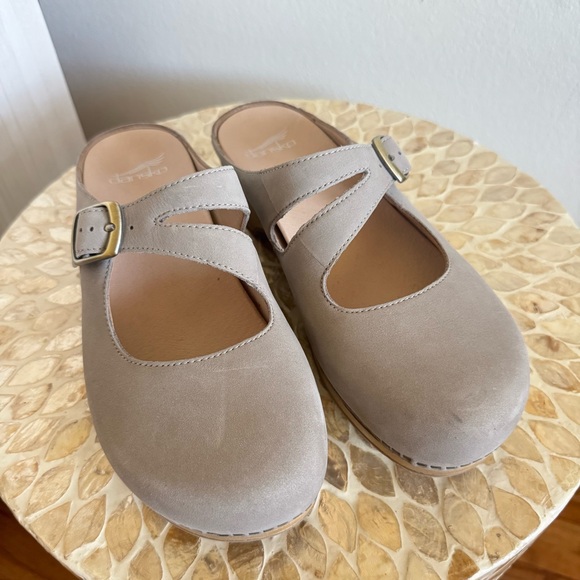 Dansko Britney Stone Nubuck Leather Mule Clogs size 40 - Picture 3 of 10
